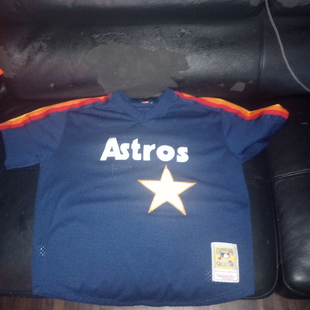 Authentic Mitchell & Ness Throwback Jersey